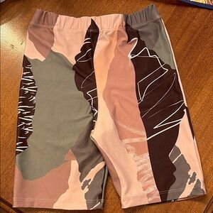 Amatista | Biker Shorts in Multi